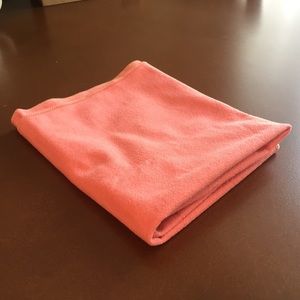 Coral microfiber yoga hand towel
